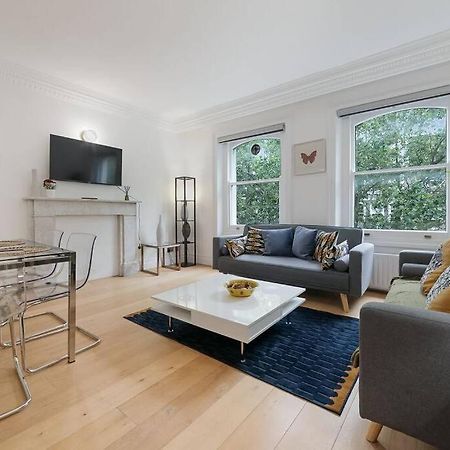 Knightsbridge Two Bed Apartment Londra Exterior foto